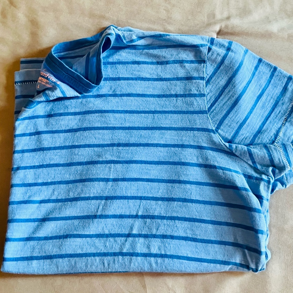 Womens vineyard vines striped surftee in blue stripe, size large